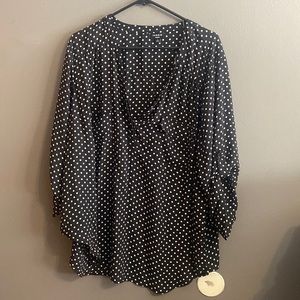 Torrid, size 3 Harper blouse. Black and white polka dots